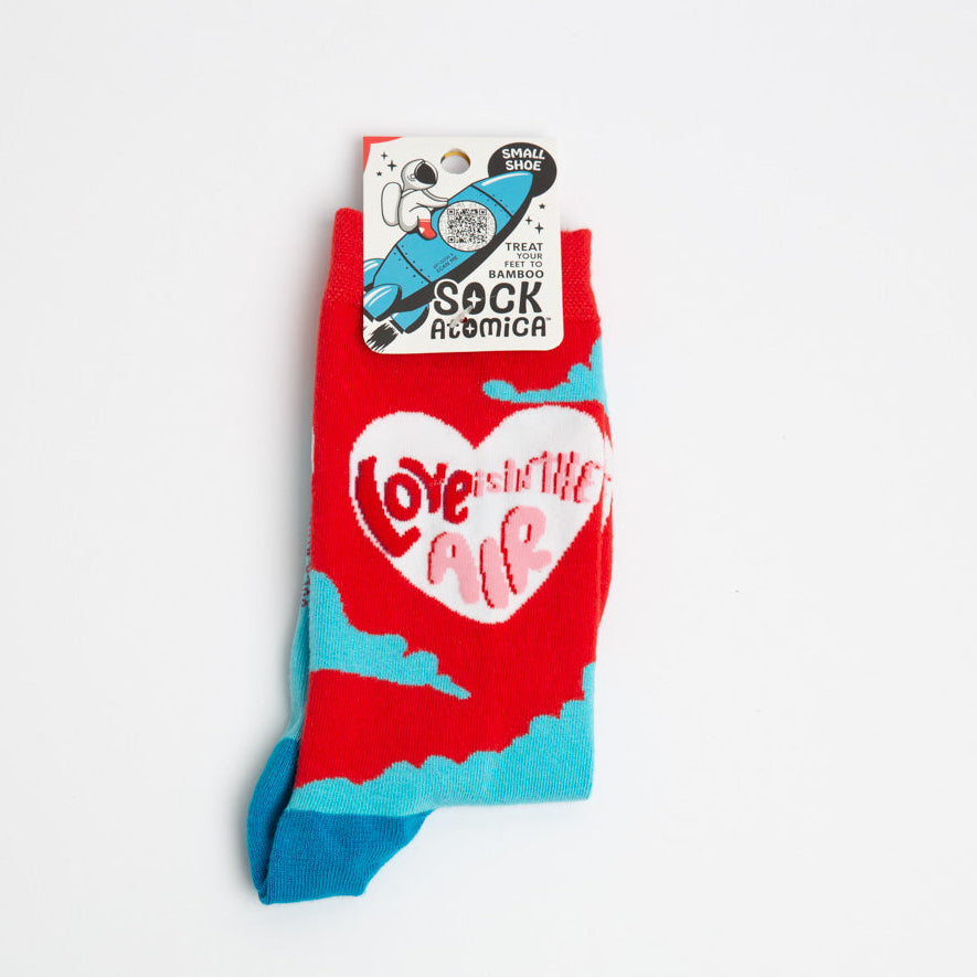 Calcetines Love Sockatomica